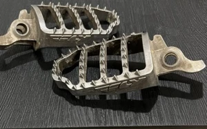 FLY RACING FOOTPEGS 2022 Honda CRF450R - Picture 1 of 10