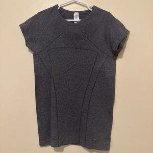 Ivivva by Lululemon Athletic Short Sleeve Shirt Gray Girls Kids Size 10 - Picture 1 of 5