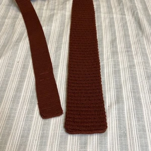 Vintage Austin Reed London 100% Wool Woven Square Bottom Neck Tie L#10 - Picture 1 of 11