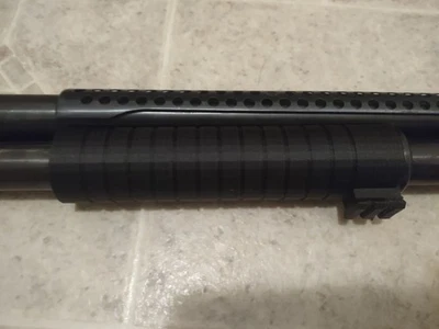 Winchester 1897 97 Nuevo Estilo Forend con Riel - Impreso en 3D - Fibra de Carbono Nylon Foto 1 de 4