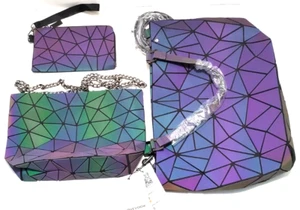 SET 3 LOVEVOOK GEOMETRICO LUMINOSO IRIDESCENTE OLOGRAFICO BORSETTA PORTAFOGLIO - Foto 1 di 10
