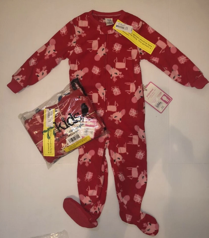 AMERICAN EAGLE 77 KIDS  Fleece footed Christmas PJs pajamas NEW 3 Toddler twins? - Изображение 1 из 3