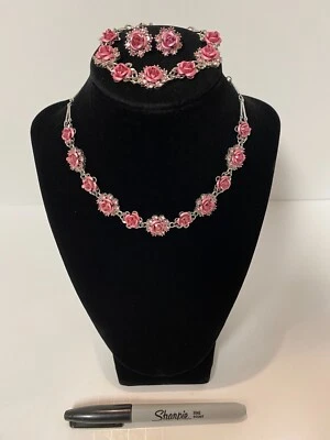 Juego de pendientes, pulsera y collar AVON rosa rosa - envío gratuito Foto 1 de 2