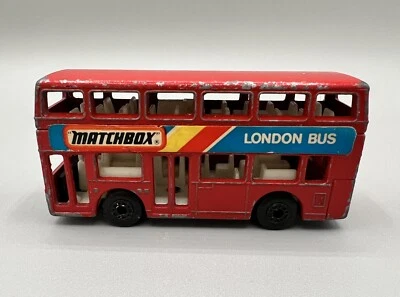 Vintage 1981 Matchbox Miniatures London Bus Diecast Model No. MB17 1/124 - Image 1 of 4