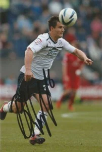 PRESTON, SUNDERLAND & AUSTRALIEN: BAILEY WRIGHT SIGNED 6x4 ACTION PHOTO + COA - Bild 1 von 1