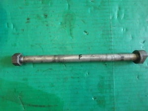 Kawasaki KL 600 Off Year 1985 KL600 front axle - Picture 1 of 1