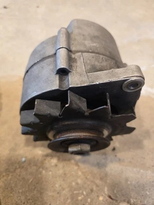 1963 1964 Corvette C2 Original GM 1100668-37A Chevrolet - Image 1 of 4