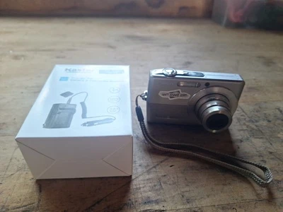 Digital Camera Tested Working Casio Exilim EX-Z500 5.0MP Silver - Image 1 of 4