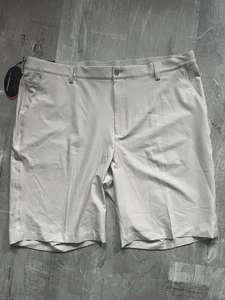Neu mit Etikett Greg Norman elfenbeinfarben Microlux Golfshorts trocken spielen 10" Schrittlänge Größe 42 - Bild 1 von 7