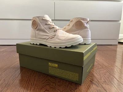 PALLADIUM Pampa Hi Canvas Boots Women's Hi Top Sneakers - Size 9 W (EU 41) - Image 1 of 4