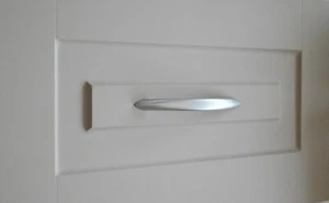 Möbelgriffe BA 96 mm MATT CHROME Griffe Schrank Tür Baden Küchengriffe Griff - Picture 1 of 6