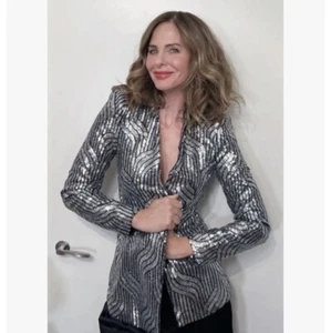 NUEVO ABRIGO CHAQUETA BLAZER PLATEADA SIN LAPEL SIN LENTEJUELAS TALLA XS REF. 9355/657 - Imagen 1 de 9