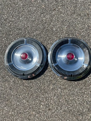 Capas de roda genuínas 1964 Chrysler Newport 14 polegadas calotas - Imagem 1 de 4