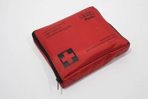 Audi A3 8P Emergency First Aid Kit Bag 8P0860282A - Picture 1 of 7