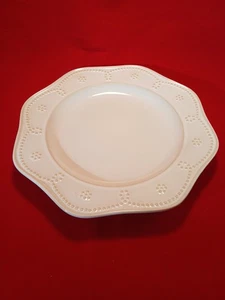 REPLACEMENT. 1 FOOD NETWORK FONTINELLA WHITE STONEWARE DINNER PLATE 10 5/8" - Picture 1 of 10