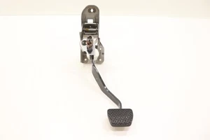 2014 - 2024 INFINITI QX80 BRAKE FOOT STOP PEDAL W/ SENSOR & BRACKET OEM - Picture 1 of 13