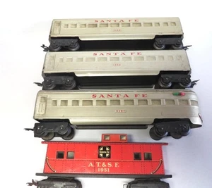 Marx Tin El Capitan 3152 & 3197 Santa Fe Train 3 Car Passenger Set & Tin Caboose - Picture 1 of 6