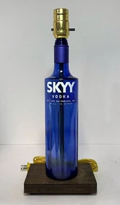 SKYY Vodka Liquor Bottle Bar TABLE LAMP Lounge Bar Man Cave Light with Wood Base - Picture 1 of 8