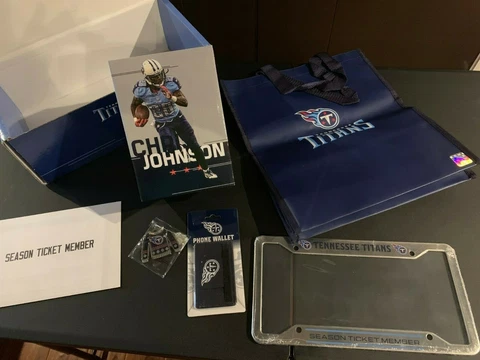 Tennessee Titans - Exclusive Season Ticket Holder Gifts 2019 - ALL NEW SEALED Cover