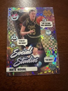 2024-25 Bowman Chrome University Social Studies X-FRACTOR SS-24 Kate Koval, Notr - Picture 1 of 2
