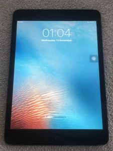 Apple iPad - Zdjęcie 1 z 5
