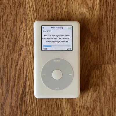 Apple iPod Classic 1/2/3/4th Generation White New battery Good Lot gift - Image 1 of 4