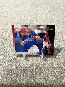1997 Pinnacle Xpress #35 Ivan Rodriguez - Picture 1 of 2