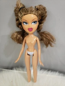 Bratz Princess Fianna Doll Fiana - Picture 1 of 7