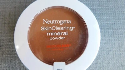 Neutrogena Skin Clearing Mineral Powder 85 Honey #769 - Image 1 of 4