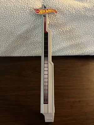 Hot Wheels CDL45 Spin Storm Part - Tower Central Support Leg - Image 1 of 4