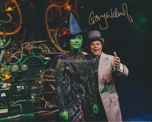 Lucie Jones & Gary Wilmot HAND SIGNED 8x10 Photo Autograph, Wicked The Musical - Picture 1 of 5