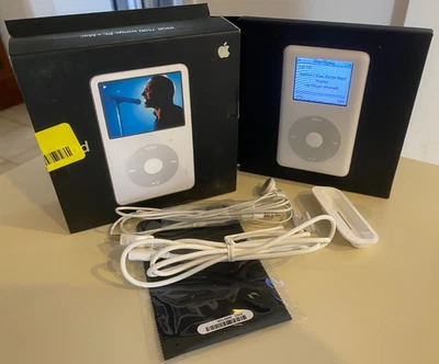 Pristine iPod Photo White 30GB + Box + Original Cables + Good Battery [Bundle] - Image 1 of 4