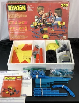 Vintage 1977 RIVITON 200 Expanded Building Playset Toy by Parker Brothers VG+ - Image 1 of 4