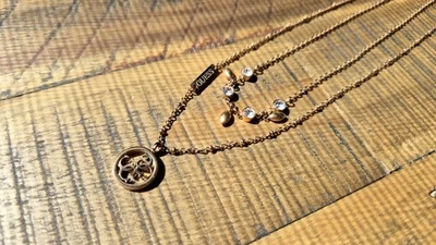 GUESS Halskette Anhänger Roségoldfarben Mehrreihig, Länge: 40 - 44 cm - Bild 1 von 4