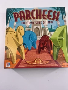 Parcheesi Brettspiel - 2001 Milton Bradley - Hasbro - Vintage - Bild 1 von 8