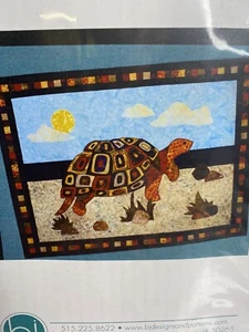 BJ Designs Quilt Pattern Talulah Turtle Tortoise Wall Hanging Quilt 40" x 30" - Picture 1 of 3