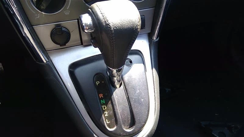 Conjunto de palanca de cambios de transmisión manual usado se adapta a: Toyota Matrix 2004 grado C Foto 1 de 4