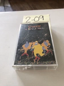 VNTG QUEEN-A Kind Of Magic Cassette Tape 1991 Reissue Remaster Classic Rock RARE - Picture 1 of 1