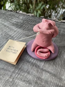 Vintage Ton Kunst Schwein Figur Skulptur * eingelegte Menschen Füße * von Betty Difuntorum - Bild 1 von 12