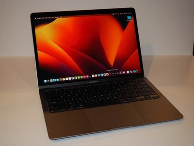 Apple MacBook Air Retina 13" i7 Laptop Quad Core + Touch ID+ 16 GB RAM + 2024 OS - Image 1 of 4