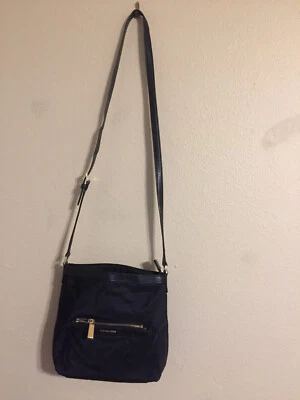 Michael Kors Nylon Messenger/Cros Body Travel  Bag Black Medium Size - Image 1 of 4