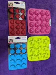 Lot Of 4 Silicone Candy Chocolate Molds hearts stars flower round free gift - Picture 1 of 7