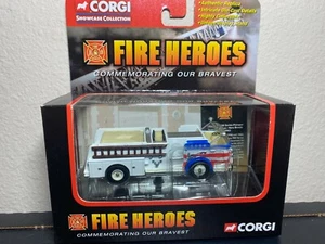 Bombardero Corgi Fire Heroes 1960 serie ALF 900 estrellas y rayas Vero Beach FD - Imagen 1 de 1