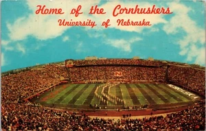 Memorial Stadium Home of the Cornhuskers University Nebraska Postcard - Picture 1 of 2