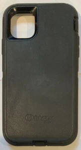 Gebrauchte schwarze OtterBox DEFENDER SERIES SCREENLESS EDITION HÜLLE FÜR APPLE iPhone 11. - Bild 1 von 2