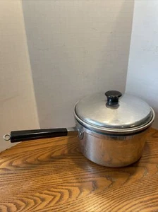 Vintage Vogue 2.5 QT Aluminum Saucepan Pot With Lid And Double Boiler Insert - Picture 1 of 12