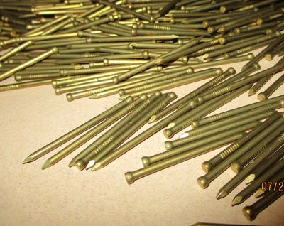 50-原装 复古,1 1/2 英寸长 X #14 - 实心黄铜饰面指甲油美国制造 — 第 1/3 张图片