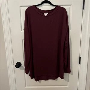 Lularoe Nora Boatneck Top Retail $38 - XL - Item#307 - Picture 1 of 5