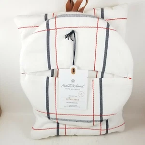 Hearth & Hand With Magnolia Gray / Red Plaid Potholder Set.. New  - Imagen 1 de 9
