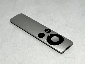 SILVER ALUMINUM IR REMOTE - Apple TV, MacBook Pro, iMac, Mac mini - Afbeelding 1 van 2